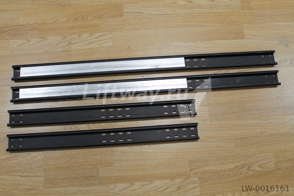 Комплект направляющих двери кабины MF K4Z 1300x2300мм