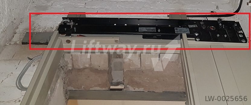 Механическая головка дверей шахты тип 11/L MDS1 проем 700x2000мм