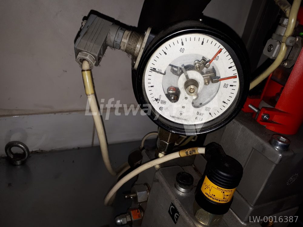 Манометр NG50 0-160 BAR блока клапанов LRV-1