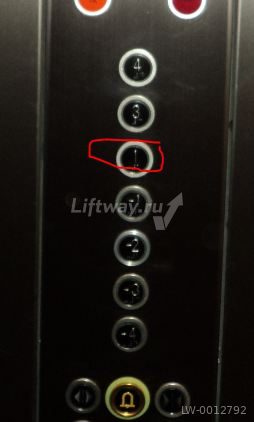 Кнопка приказа Schindler черная с Брайлем "-1"