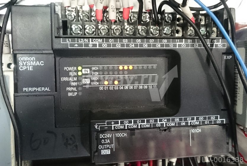 Контроллер CP1E-E30SDR-A 100-240VAC без программы