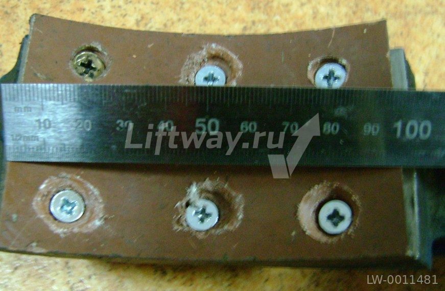 Колодка (накладка) рычага тормоза для лебедки эскалатора Otis EC-SW, Sigma