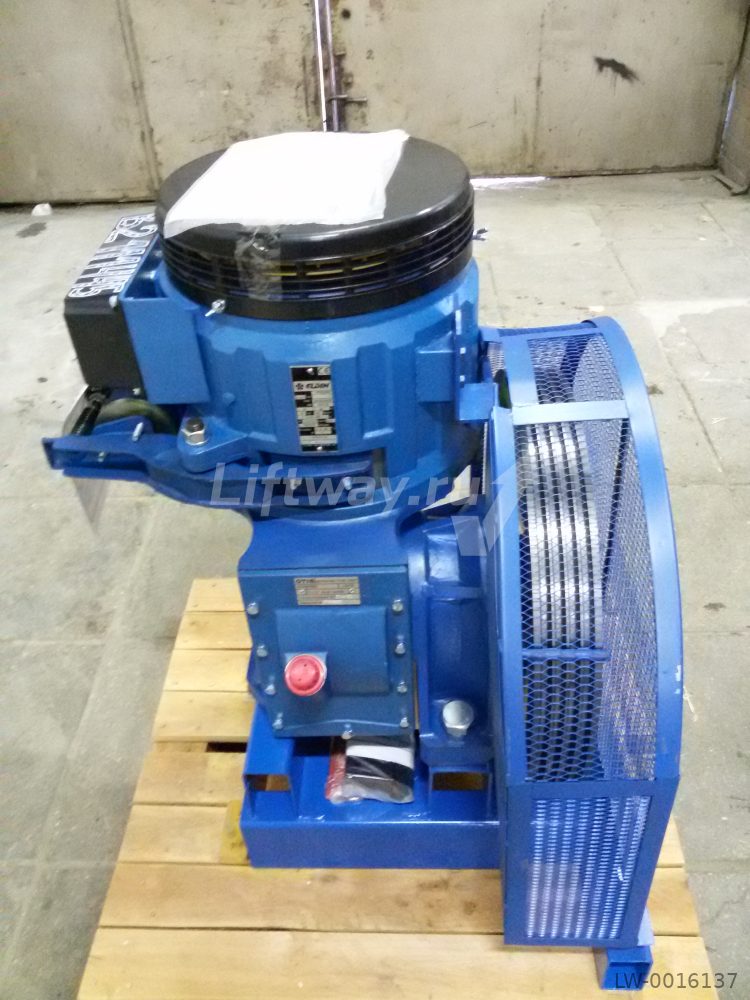 Лебедка 13VTR г/п630 кг 5 кВт, 1,0 м/с, КВШ 575x4x10 подвеска 2:1